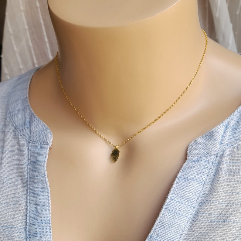 Meteorite pendant, moldavite necklace, meteorite necklace, small moldavite pendant, authentic moldavite stone, czech moldavite, gold chain image 7