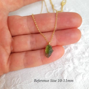 Meteorite pendant, moldavite necklace, meteorite necklace, small moldavite pendant, authentic moldavite stone, czech moldavite, gold chain image 3