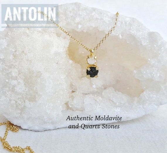 Dainty moldavite and quartz necklace, moldavite quartz pendant, meteorite pendant, meteorite necklace, moldavite jewelry, dainty pendant