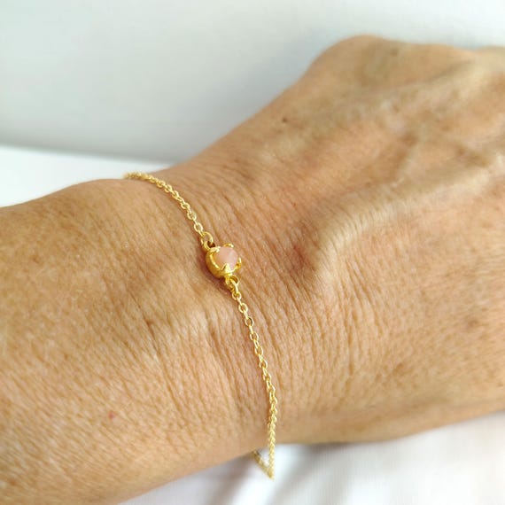 Dainty sunstone chain bracelet , natural stone jewelry , minimalist style , october birthstone