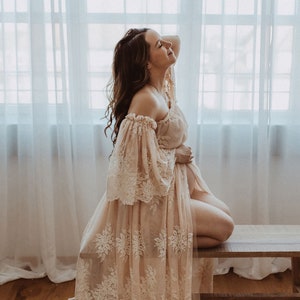 Rosali Women's Boho Two-Pieces Set | Lace Vintage Top and Skirt | Maternity Session | Pregnancy Photo Shoot