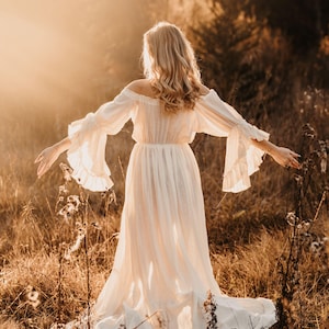 Lori Women&#39;s Boho Dress | Muslin Vintage Dress For The Maternity Session | Photo Props | Pregnancy Photo Shoot