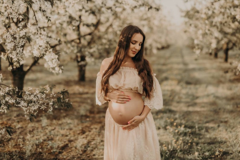 Ensemble deux pièces bohème Rosali pour femmes Haut et jupe vintage en dentelle Séance Maternité Séance photo de grossesse image 5