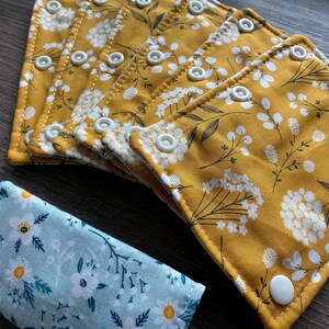 Capas para arreios Pavlik, Roupas para arreios Pavlik, Capas para arreios para displasia do quadril, Estampas florais reversíveis, Pronto para envio