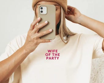 Camisa bordada con colores cómodos para la esposa de la fiesta, regalos para la futura esposa, novia recién comprometida, camisa divertida para despedida de soltera, lindo regalo para la novia.