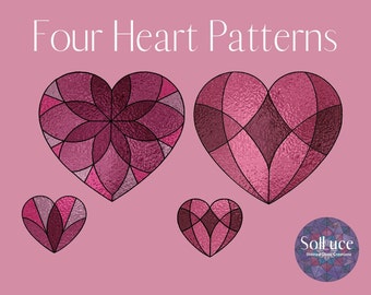 Cuatro patrones de corazones de vidrio de colores