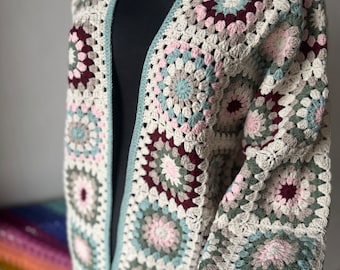 Afghanische Strickjacke, gestrickter Häkelmantel, Patchwork-Strickjacke aus Baumwolle, Hippi-Jacke, Boho-Strickjacke, handgemachte Häkeljacke,