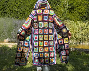 Cárdigan con capucha de crochet cuadrado de abuela hecho a mano: abrigo bohemio hippie