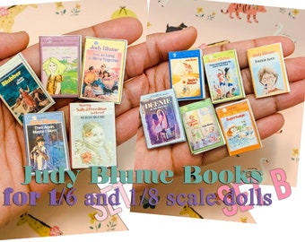 Libros en miniatura de Judy Blume para muñecas y casas de muñecas a escala 1/6 y 1/8