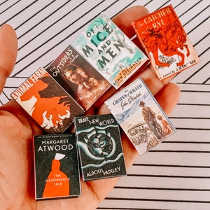 7 realistic miniature “Assigned reading” Books  for 1/6 scale dolls
