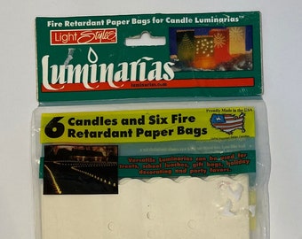 NIP Vinatge Snowflake Luminarias 6 Candles & 6 Fire Retardant Paper Bags