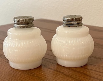 1950s Ribbed Milk Glass Salt and Pepper Shaker Set