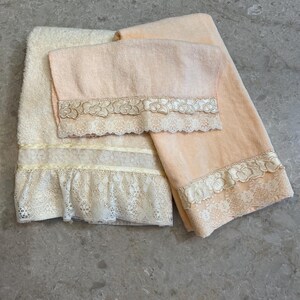 Vintage Peach Color Hand Towel and Washcloth Set with Satin and Lace Edging