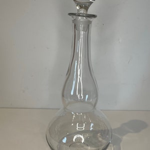 Vintage Clear Glass Decanter Bottle with Glass Stopper