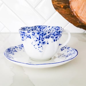 England Vintage Shelley China Teacup in Dainty Blue, Cup and Saucer, Fine Bone China,