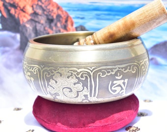 LAST DAYSALE 40% OFF-5.5&quot; Craving/Etching Handmade Singing bowl from Nepal-Om Symbol-for Healing & Meditation-Including Mallet,Cushion,