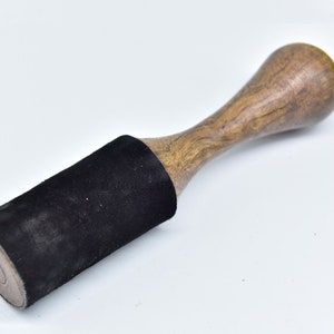 ÚLTIMA OFERTA 50% DE DESCUENTO - Mazo-golpeador de 7 pulgadas para cuenco tibetano/cuenco de cristal/gong hecho a mano. Hecho a mano en Nepal.