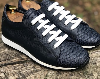 Baskets noires véritables à attache en peau de python