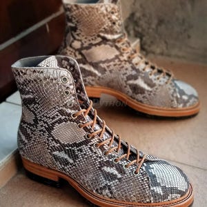 70%-off for Bulk Order, DM! Genuine Natural Color Python Skin Boots
