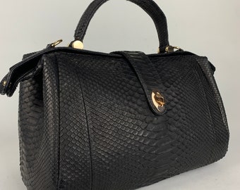 ¡70% de descuento en pedidos al por mayor, DM! Bolso de mano de piel de pitón auténtica negra con asa superior, bolso de mano de piel de serpiente, cuero exótico, bolso de mano de lujo.