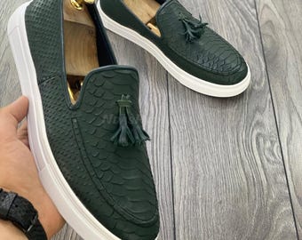 Mocassin vert élégant en peau de python | Mocassins américains