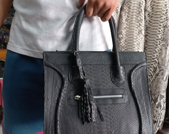 70%-off for Bulk Order, DM! Black Genuine Python Top Handle Bag
