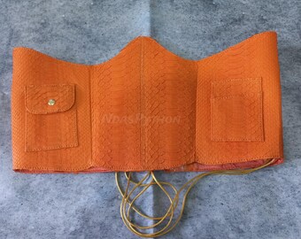 Ceinture corset orange en python : Ceinture en cuir de lézard bleu gratuite - Serre-taille à lacets