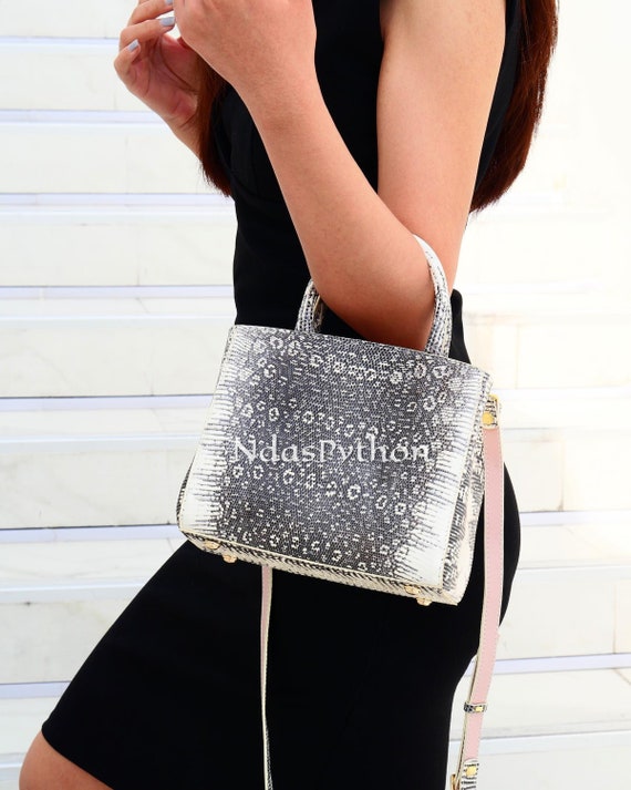 70%-off for Bulk Order, DM! Gray Genuine Lizard Top Handle