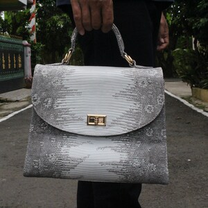 70%-off for Bulk Order, DM! Gray Genuine Lizard Top Handle Bag, Real Lizard Skin, Genuine Lizard Skin, Lizard Handbag