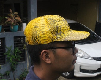 70%-off for Bulk Order, DM! Yellow Genuine Python Caps, Python Hats