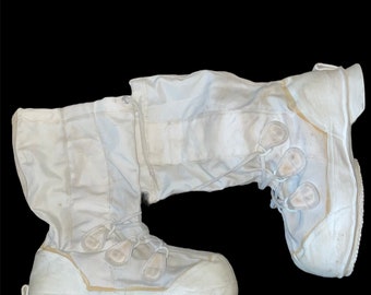 1980s Weiße Vintage Kanadische Militär Ausgestellte Arktische Stiefel