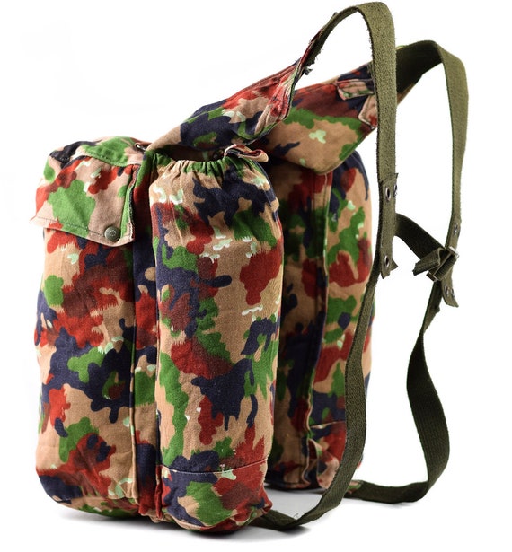 Vintage Military Issue Camo Backpack - Gem