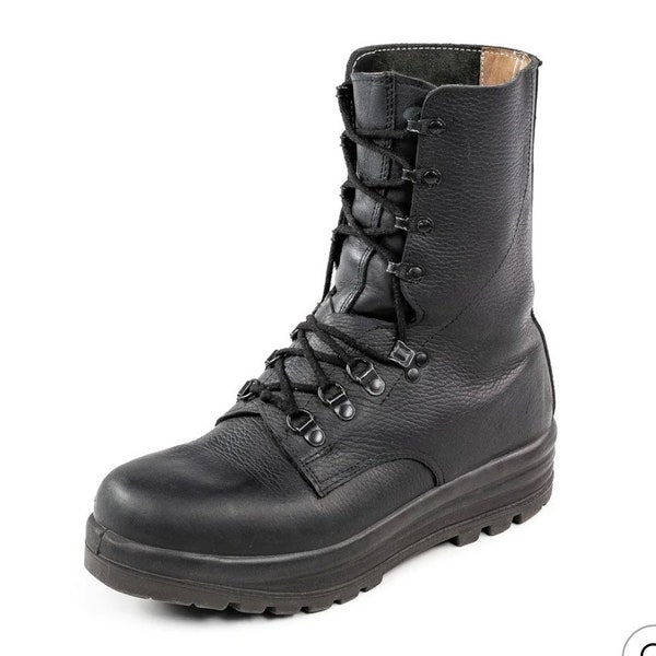 1980s Military Issued Combat Boots