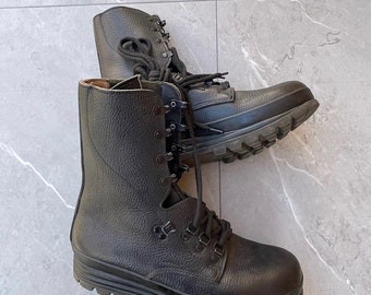 靴 1980s Vintage Combat WaterProof Boots Vintage 1980s Combat Waterproof Boots - Etsy