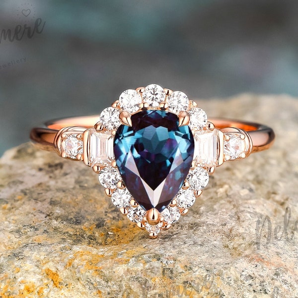 Birnenförmiger Alexandrit Verlobungsring Rose Gold Jubiläumsring Farbe Geändert Edelstein Ring Einzigartige Jahrestagsgeschenke Versprechen Ring für sie