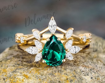 Grüner Smaragd-Verlobungsring-Set Grüner Edelstein-Hochzeits-Ring-Sets Gelbgold Ring Jahrestag Geschenke Mai Birthstone Ring für Frauen