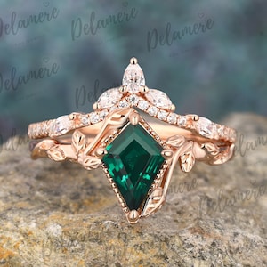 Unique 14K Solid Rose Gold Wedding Bridal Set Pear Cut Lab Created Emerald Engagement Ring Set Nature Inspired Leaf Ring Set Gift For Women