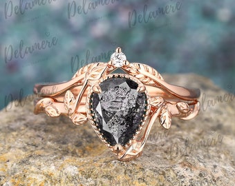 Anillo de compromiso de diamantes Herkimer natural de corte de pera conjunto de novia de oro sólido conjunto de anillo de hoja inspirado en la naturaleza conjunto de anillo de ramita Moissanite alianza de boda