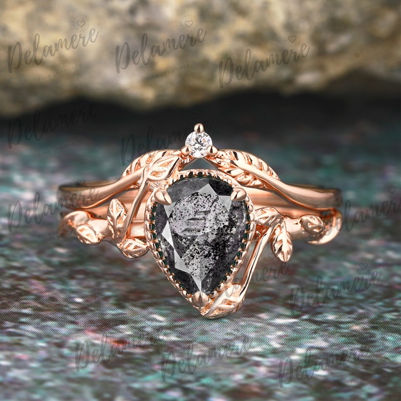 Anillo de compromiso de diamantes Herkimer natural de corte de pera conjunto de novia de oro sólido conjunto de anillo de hoja inspirado en la naturaleza conjunto de anillo de ramita Moissanite alianza de boda imagen 3