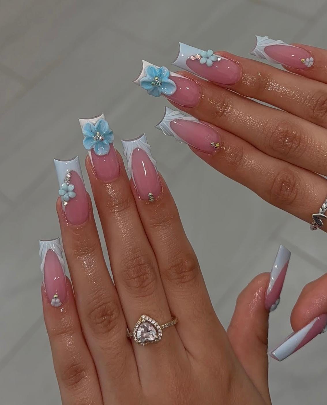 2025 French 3D Nails That Wow