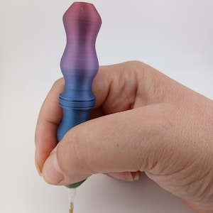 Colors+ Short Mini 3D Diamond Painting Art Pen Ergonomic Lightweight 3D Printed Multiple Designs and Colors, Wax Pen, Rhinestones, Tool