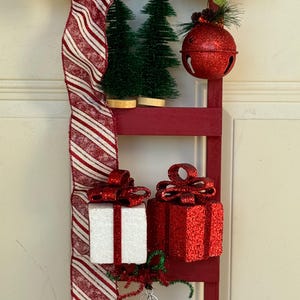 Wooden ladder christmas decoration ideas