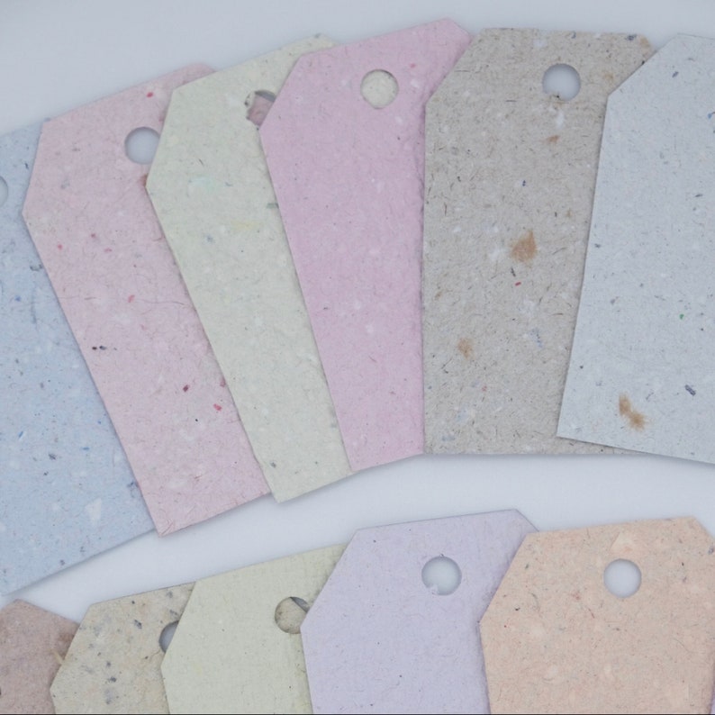 Handmade Paper Gift Tags Rainbow Different Colours Set of 20 Made from Recycled Paper 画像 4