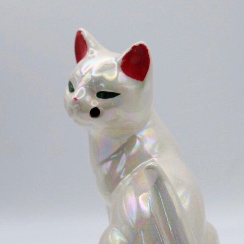 Iridescent Ceramic White Cat Vintage 1960's image 3