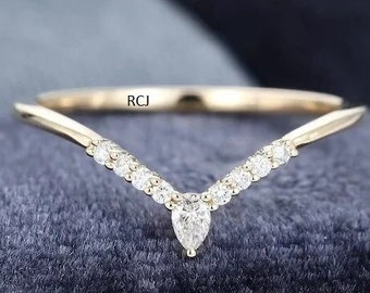 Pear CZ Chevron Ring: Vintage Art Deco 925 Sterling Silver Wedding Band