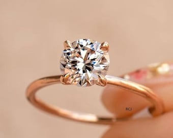 Dainty 1.0 CT Round Cut CZ White Diamond Engagement Ring: Sterling Silver Solitaire