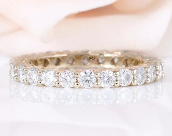 Round CZ Full Eternity Band: 925 Sterling Silver Wedding Ring