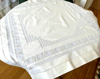 From Sweden＊Vintage linen Cloth・* Swedish Vintage Tablecloth Linen Blue White Country Style