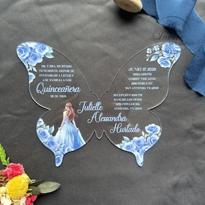Invitación de quinceañera de princesa rosa azul claro, tarjeta de mariposa española Fancy Sweet 16, invitación personalizada de XV Anos {Vista previa gratuita disponible}
