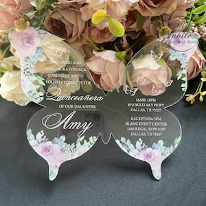 Invitación de quinceañera con mariposas florales en rosa y salvia, invitación romántica de mariposa acrílica para dulces 15, tarjeta Mis Quince Anos {Vista previa gratuita disponible}